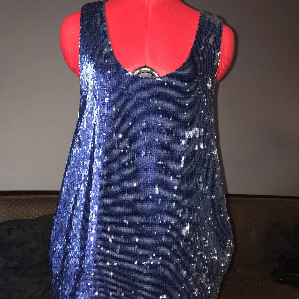 Sequins racerback with pockets